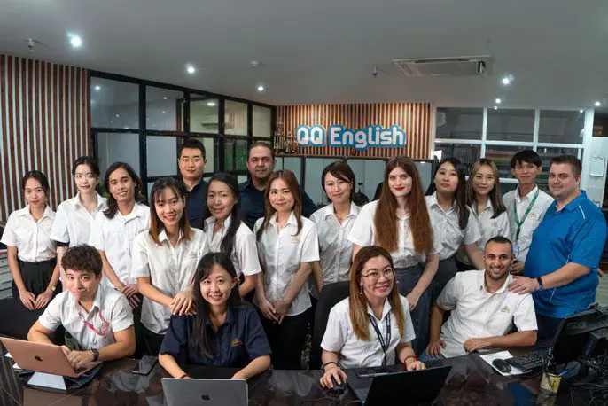 QQEnglish international team