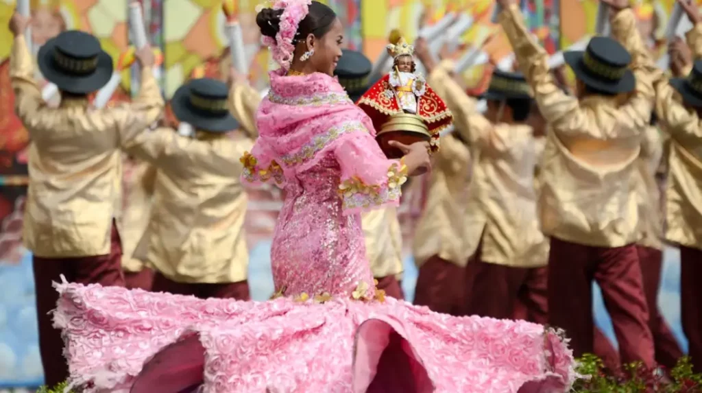 Warning: These 12 Typical Filipino Customs and Traditions Will Captivate Your Heart