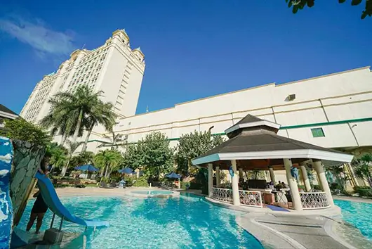 Waterfront Cebu City Hotel pool